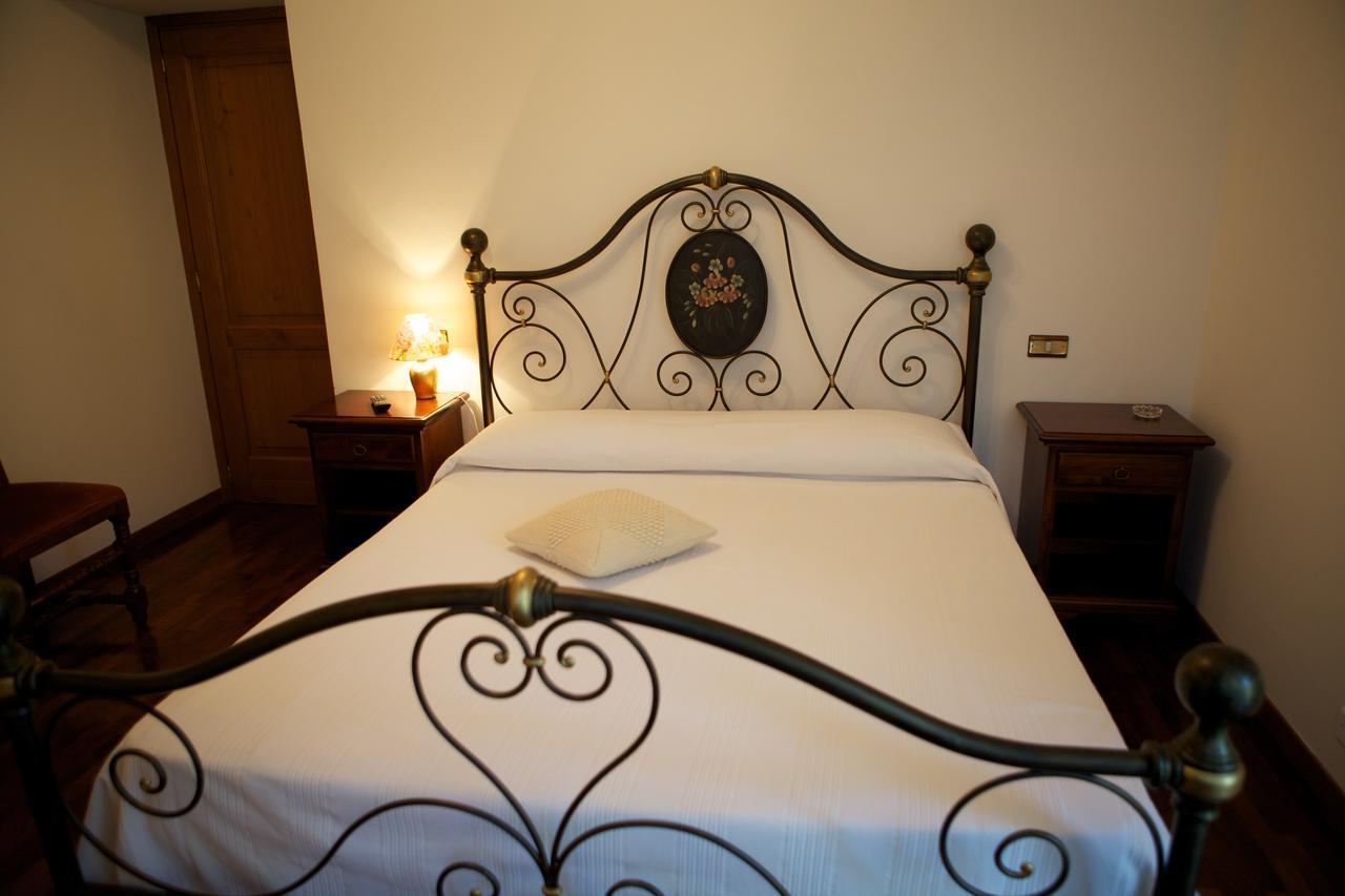 Agriturismo La Rocca Hotel Marsia Szoba fotó